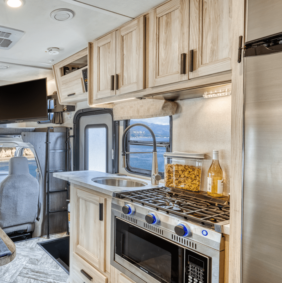 Class C 23-25 M Kitchen